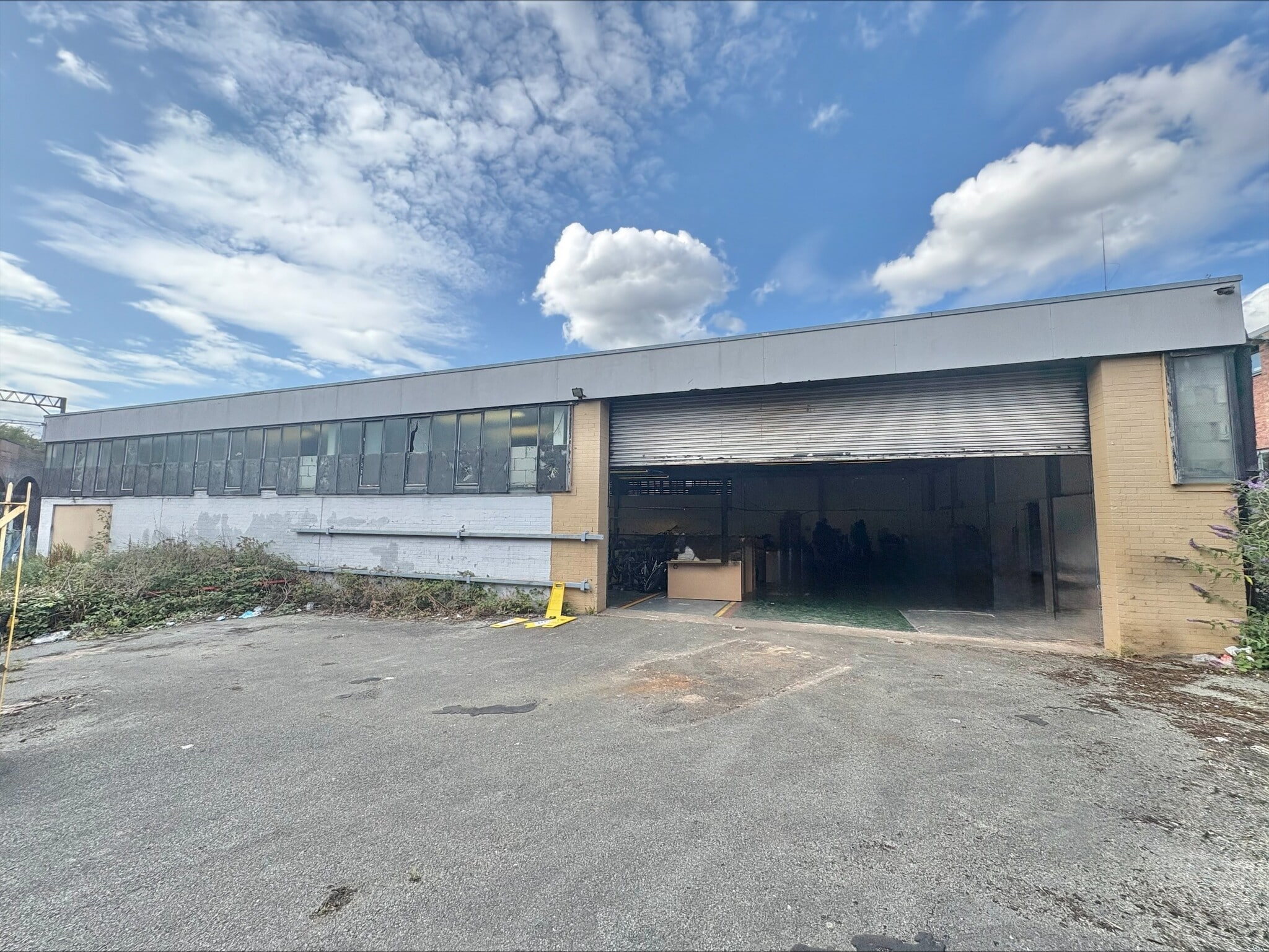 84A North Western St, Manchester for lease Primary Photo- Image 1 of 4