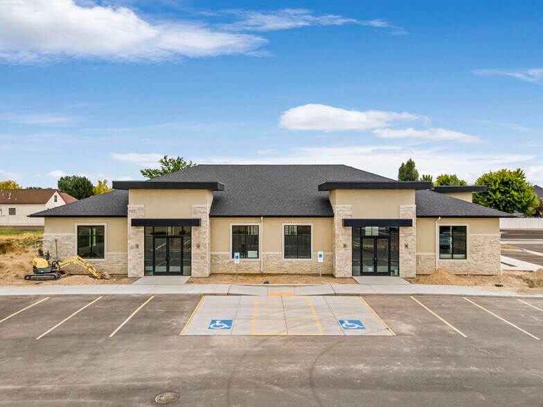 1505 Madrona St N, Twin Falls, ID for sale - Building Photo - Image 1 of 1