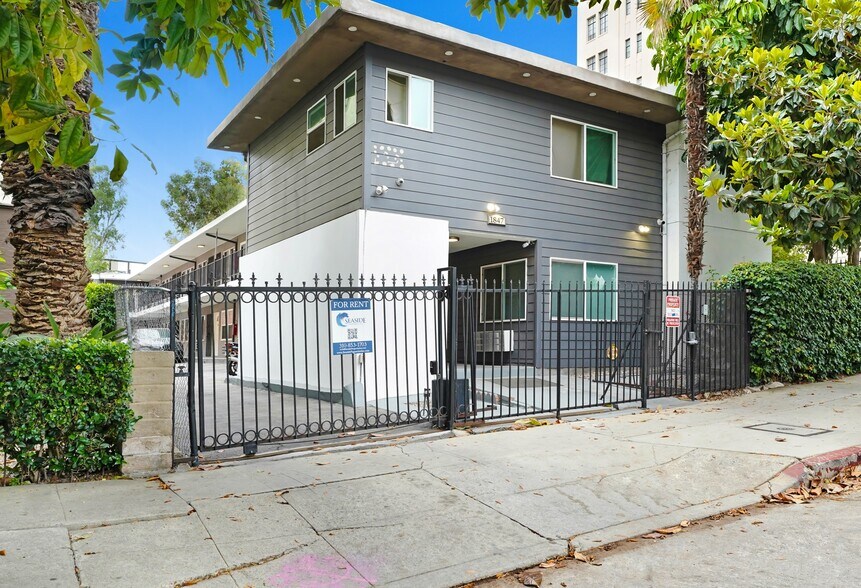 1847 N Cherokee Ave, Los Angeles, CA à vendre - Photo du bâtiment - Image 1 de 14