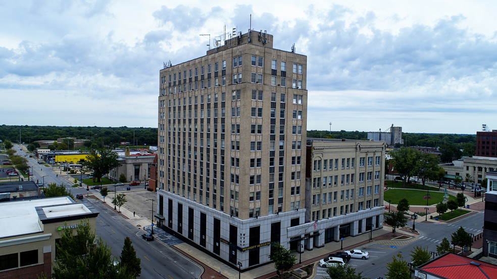 236-250 N Water St, Decatur, IL à vendre - Photo principale - Image 1 de 1