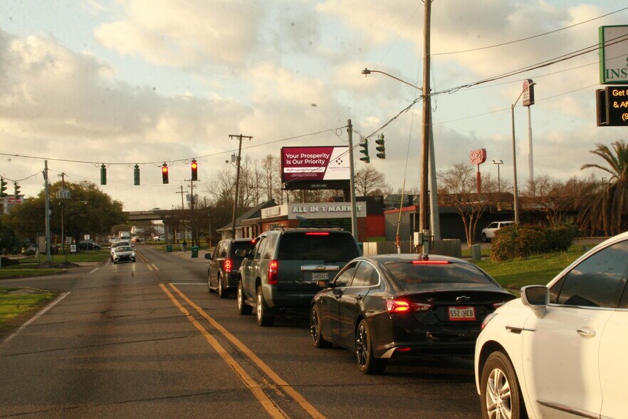 831 9th St, Morgan City, LA à vendre - Photo du bâtiment - Image 3 de 5