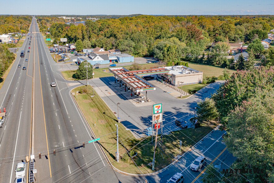 3901 Pulaski Hwy, Abingdon, MD à vendre - Photo du bâtiment - Image 2 de 3