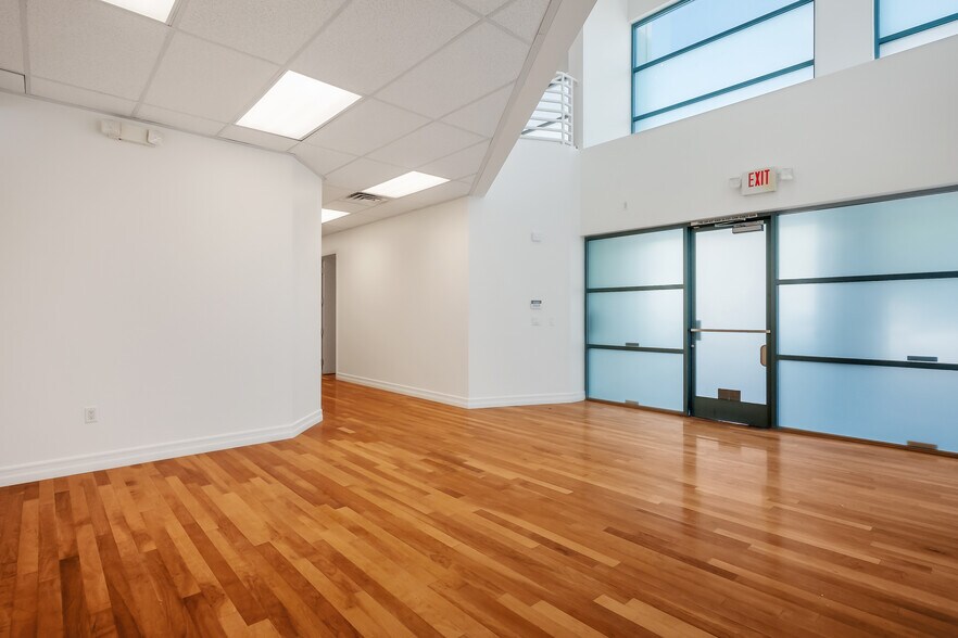 3363 W Oquendo Rd, Las Vegas, NV à louer - Photo intérieure - Image 3 de 6