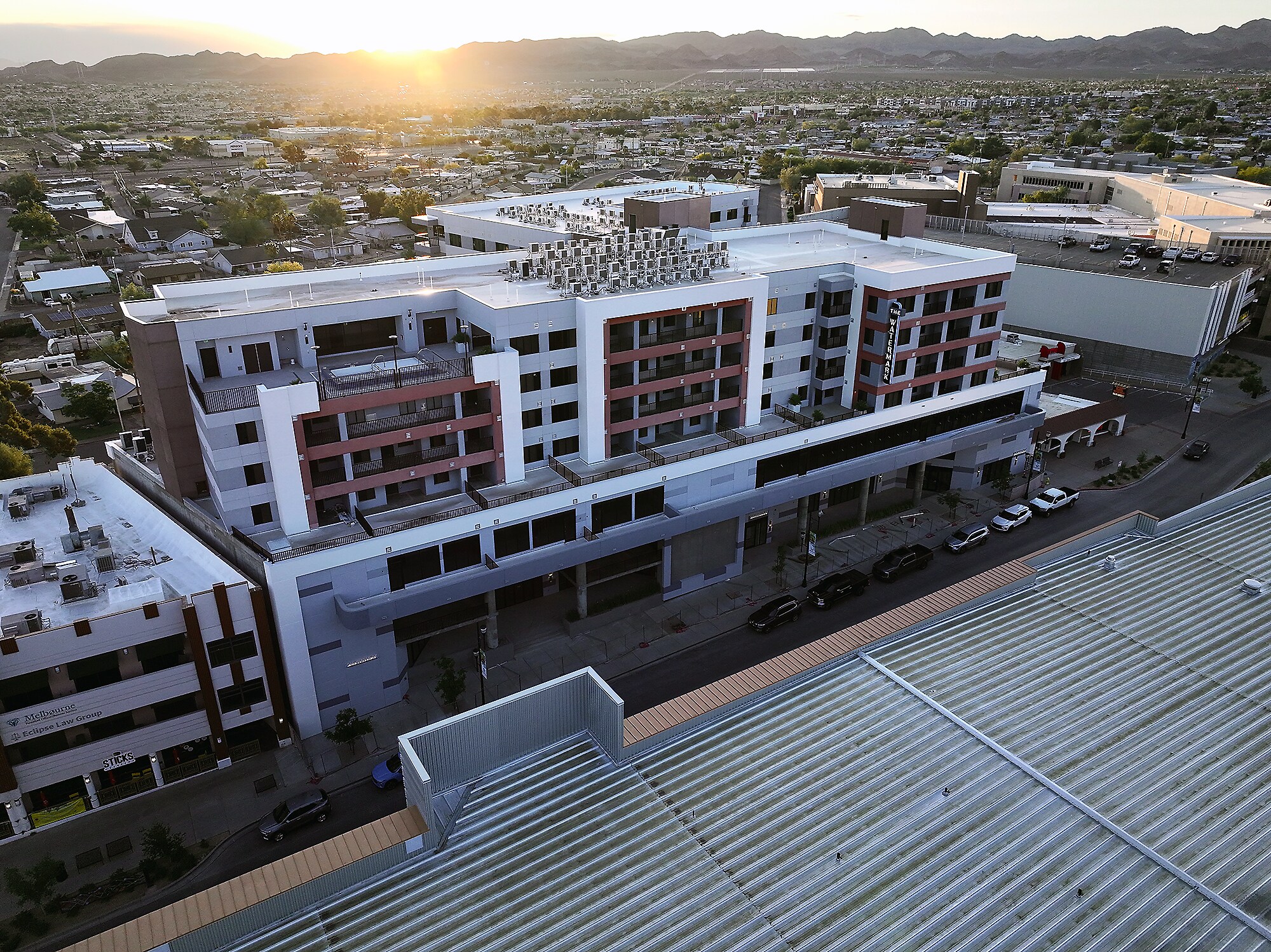 215-219 S Water St, Henderson, NV à louer Photo du bâtiment- Image 1 de 7