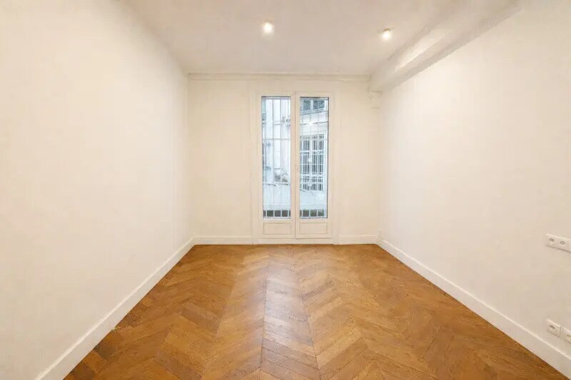 9 Rue De Turbigo, Paris à louer - Photo du bâtiment - Image 3 de 10