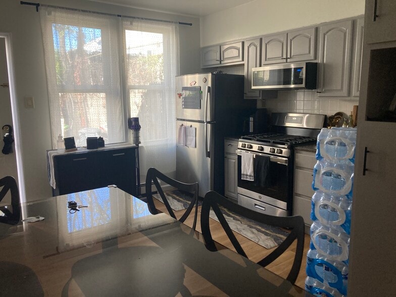 504 Frank E Rodgers Blvd, Harrison, NJ à vendre - Photo du bâtiment - Image 2 de 4