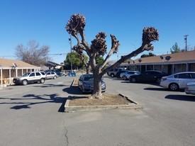 71-83 Solano Ave, Bay Point CA - Dépanneur