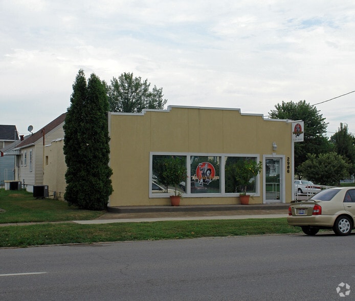 2986 5th Ave, Huntington, WV à vendre - Photo du bâtiment - Image 3 de 3