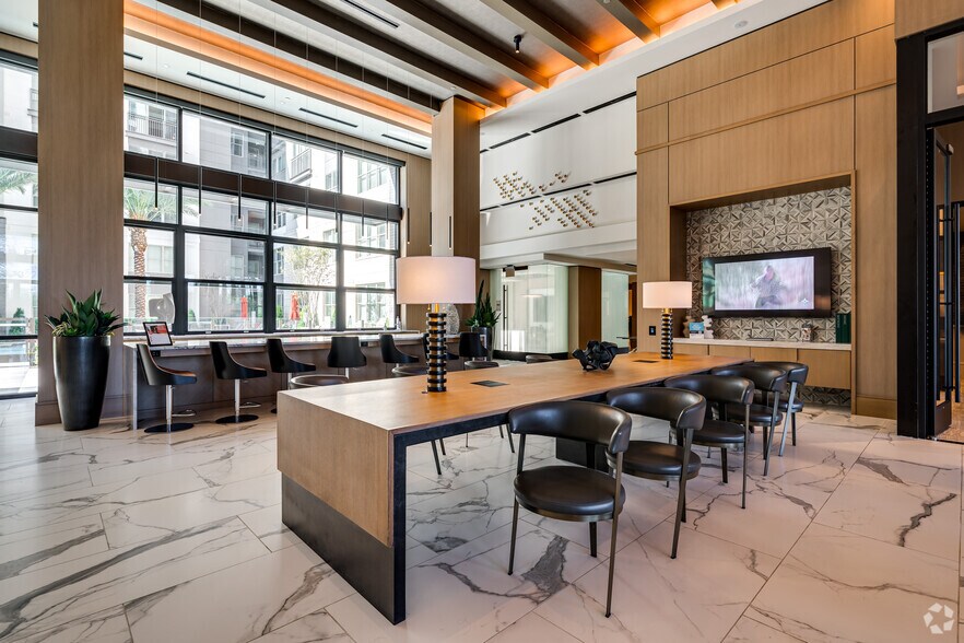 3737 Cogdell St, Houston, TX à louer - Photo intérieure - Image 3 de 19