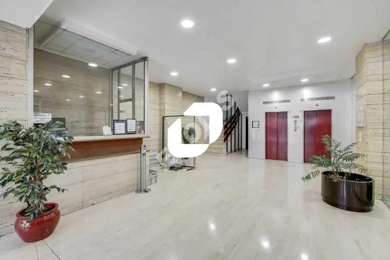 Bureau dans Montreuil à vendre - Hall d’entrée - Image 2 de 8