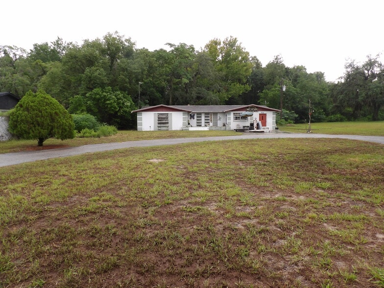 9706 Moon Lake Rd, New Port Richey, FL for sale - Building Photo - Image 3 of 9