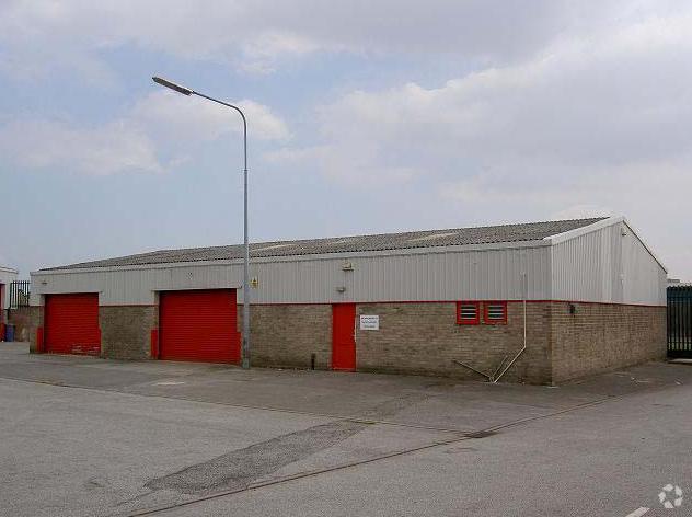 Strawberry St, Hull for lease Primary Photo- Image 1 of 2