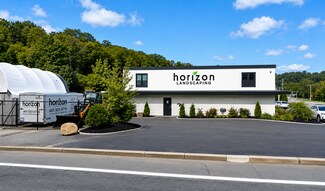 Plus de détails pour 1000 Knotty Oak Rd, Coventry, RI - Commerce de détail à vendre
