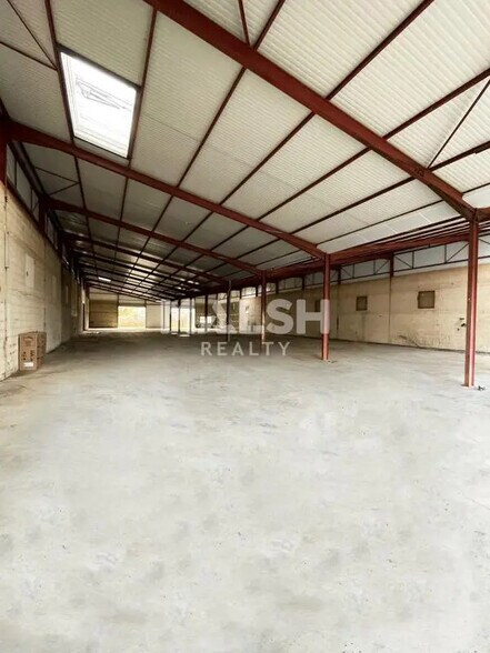 Flex in Belleville-en-Beaujolais for lease - Building Photo - Image 3 of 8