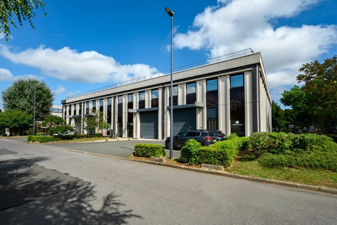 1 Rue Georges Besse, Antony for lease Primary Photo- Image 1 of 4