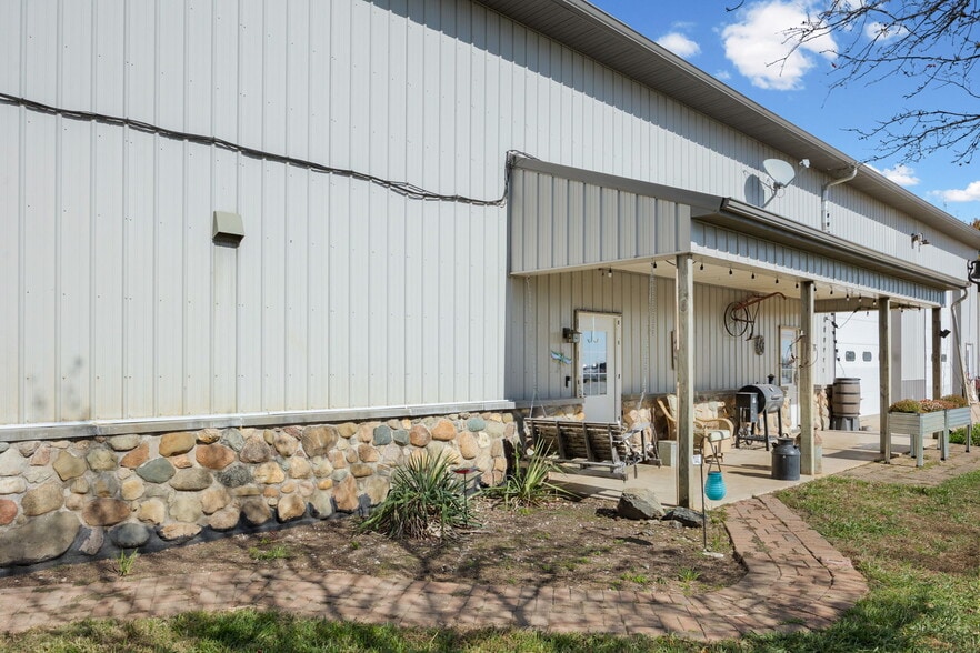 8796 S US Highway 231, Brookston, IN for sale - Building Photo - Image 3 of 43