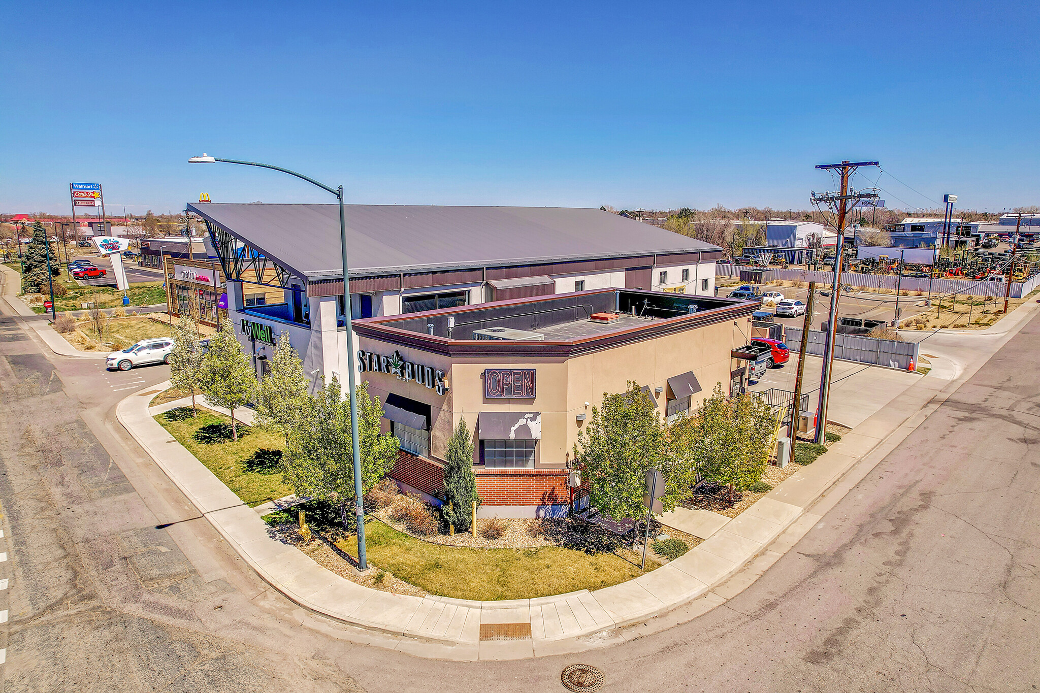 5844 Dahlia St, Commerce City, CO for sale Primary Photo- Image 1 of 23