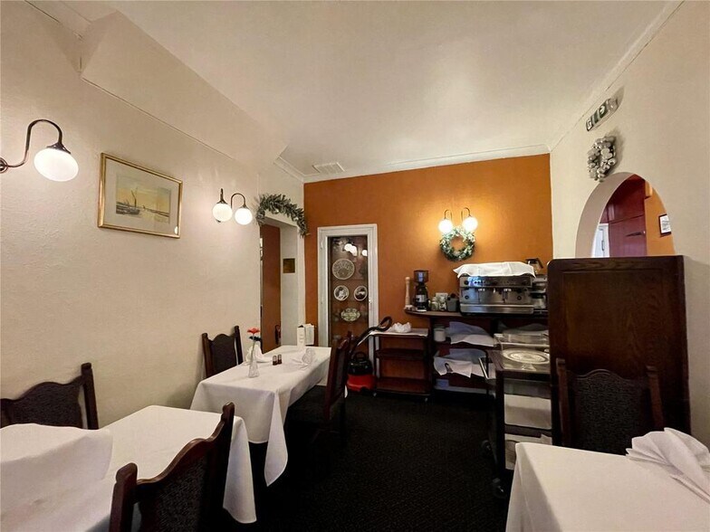 32-34 St. Helens Rd, Westcliff On Sea à vendre - Photo intérieure - Image 3 de 16