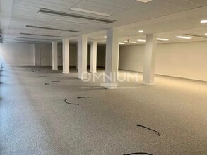 Office in Lyon for lease Interior Photo- Image 1 of 3