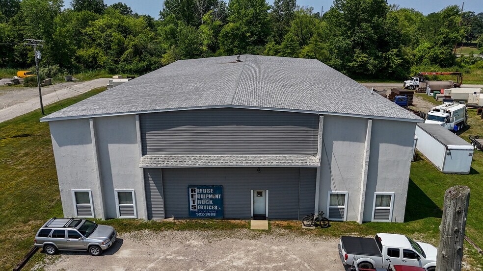 237 State Rd, Ashtabula, OH à vendre - Photo du bâtiment - Image 1 de 32