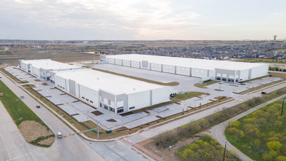 Intermodal Pky & Haslet Pky, Haslet, TX à louer - Photo du bâtiment - Image 2 de 7