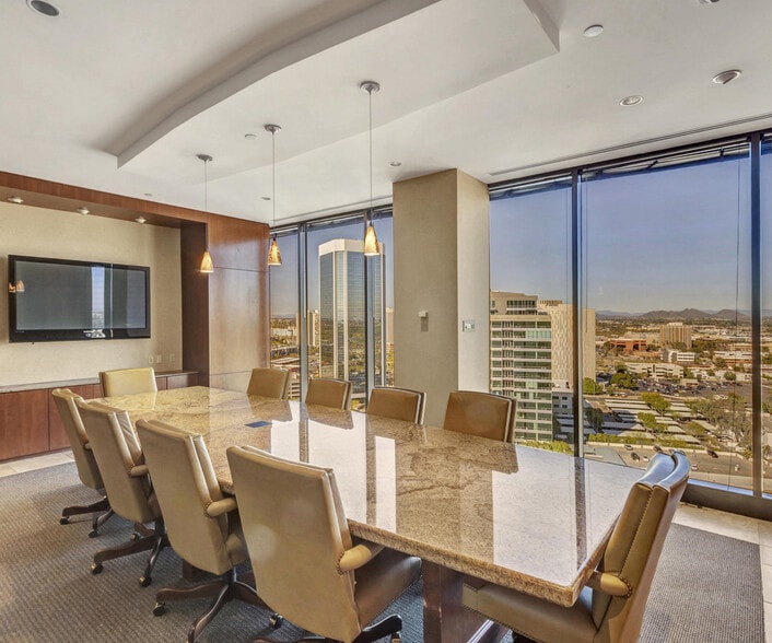 3101-3111 N Central Ave, Phoenix, AZ for lease - Interior Photo - Image 3 of 7