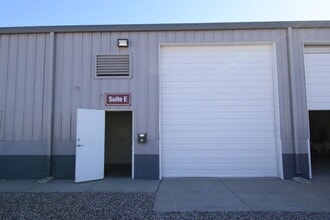 10893 Dyer St, El Paso, TX à louer Photo intérieure- Image 2 de 17