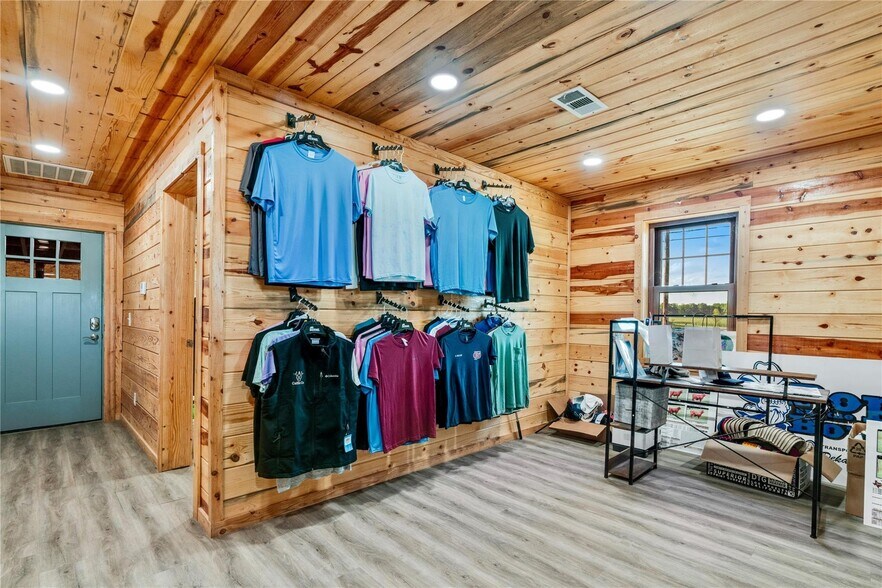 2210 US Highway 82 E, Clarksville, TX à vendre - Photo intérieure - Image 3 de 23