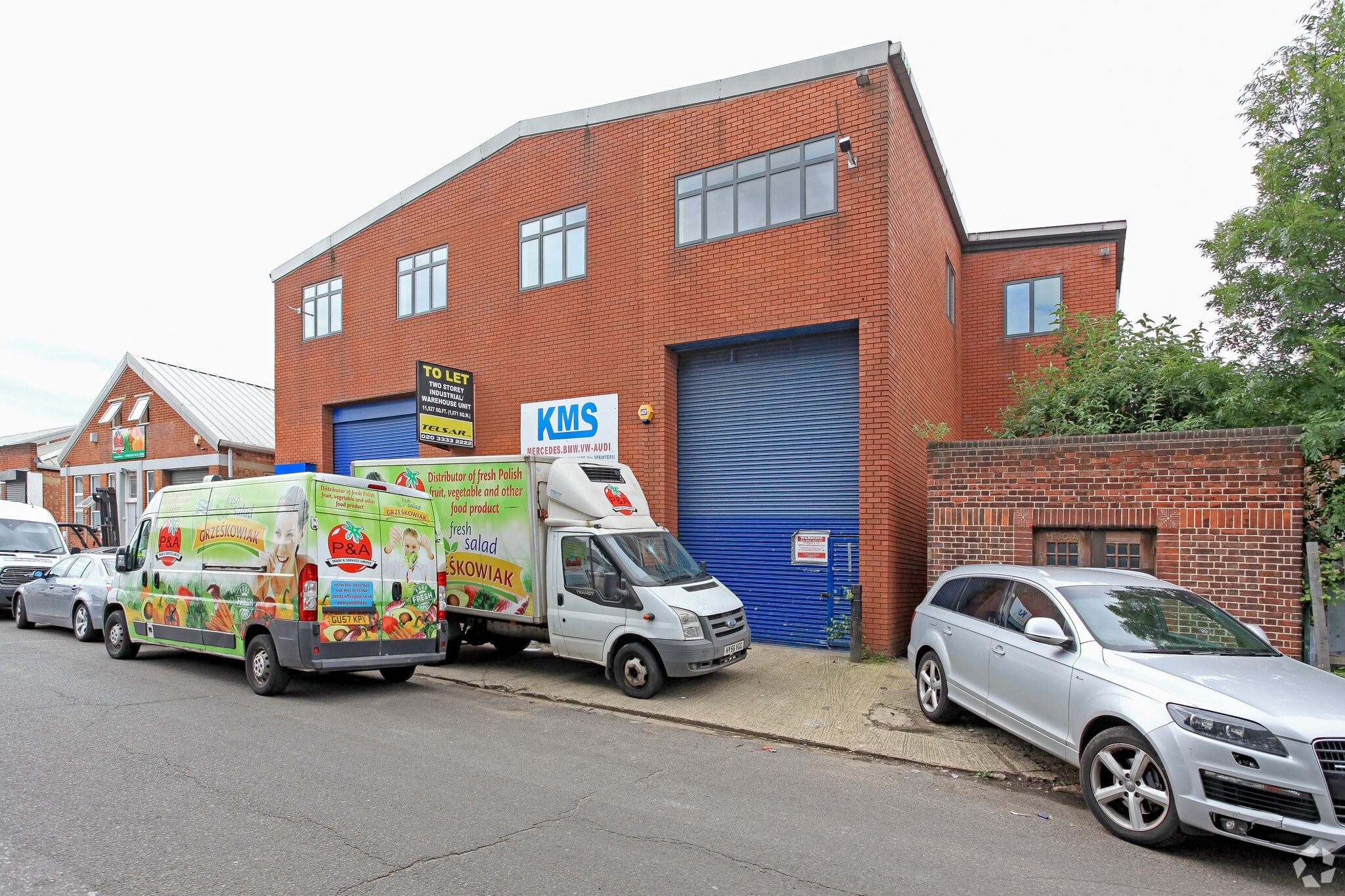 156 Dukes Rd, London for lease Primary Photo- Image 1 of 11