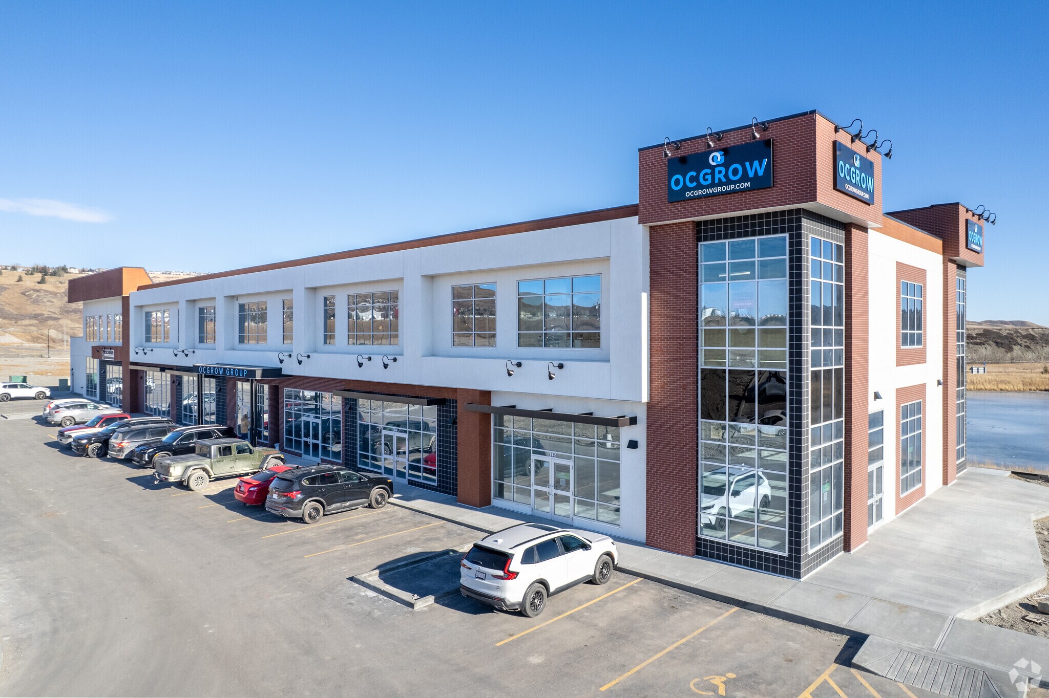 422 Greystone blvd, Cochrane, AB à vendre Photo principale- Image 1 de 4