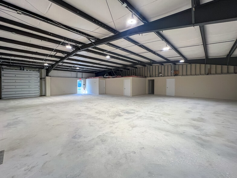 4748 Franchise St, North Charleston, SC for lease - Building Photo - Image 3 of 14