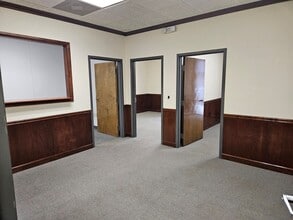 3050 Presidential Dr, Atlanta, GA for lease Interior Photo- Image 2 of 2