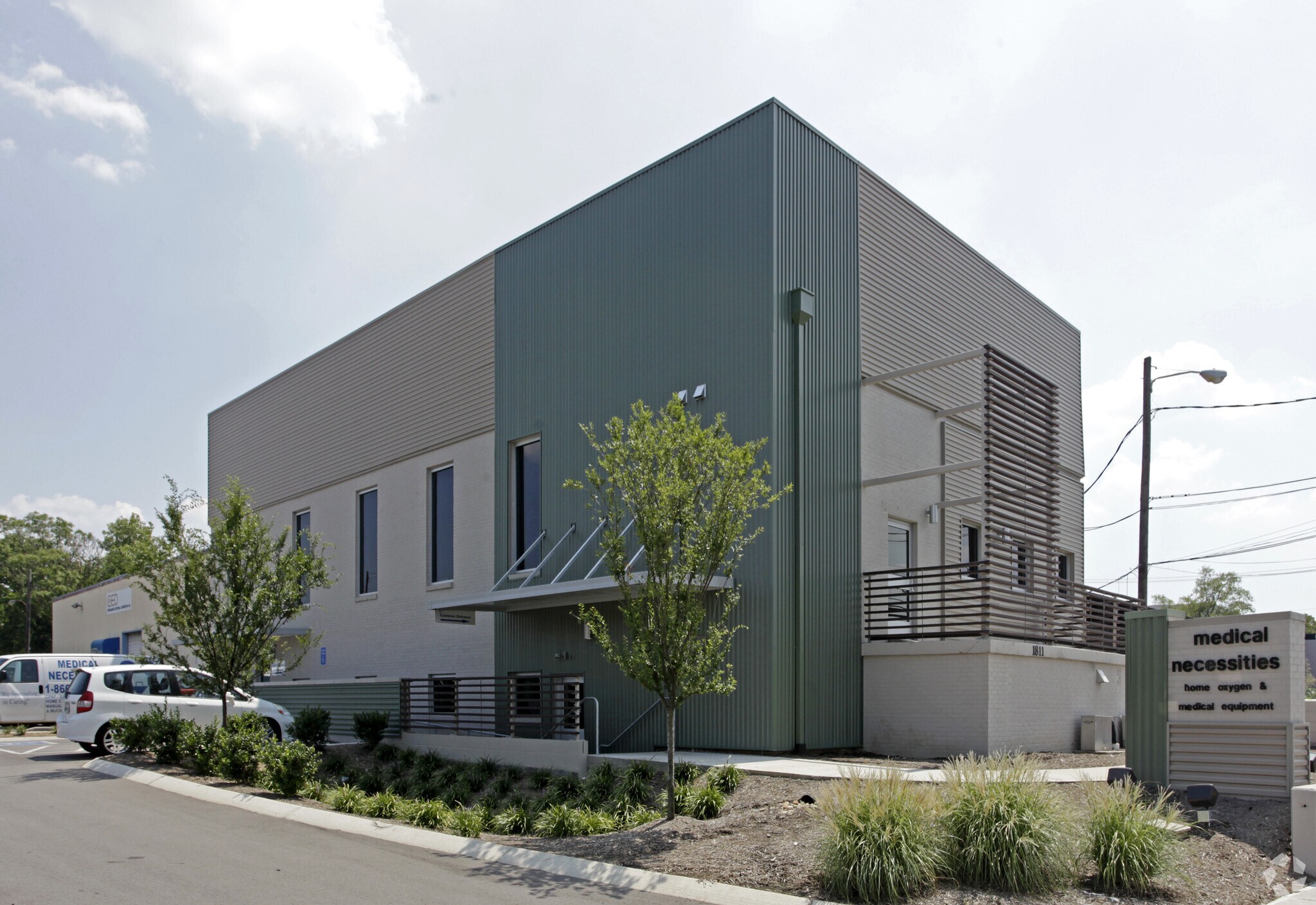 1811 Charlotte Ave, Nashville, TN à louer Photo principale- Image 1 de 25