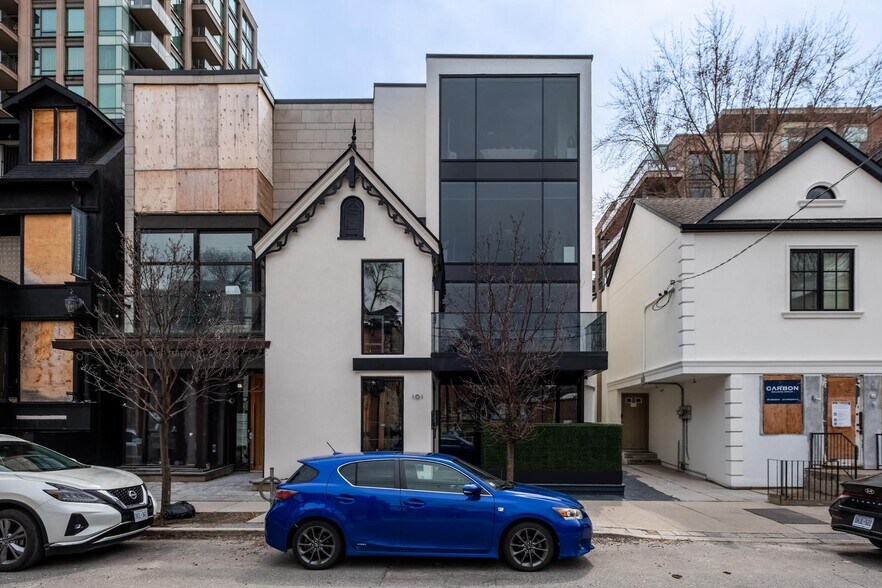 101 Scollard St, Toronto, ON à louer - Photo du bâtiment - Image 3 de 3