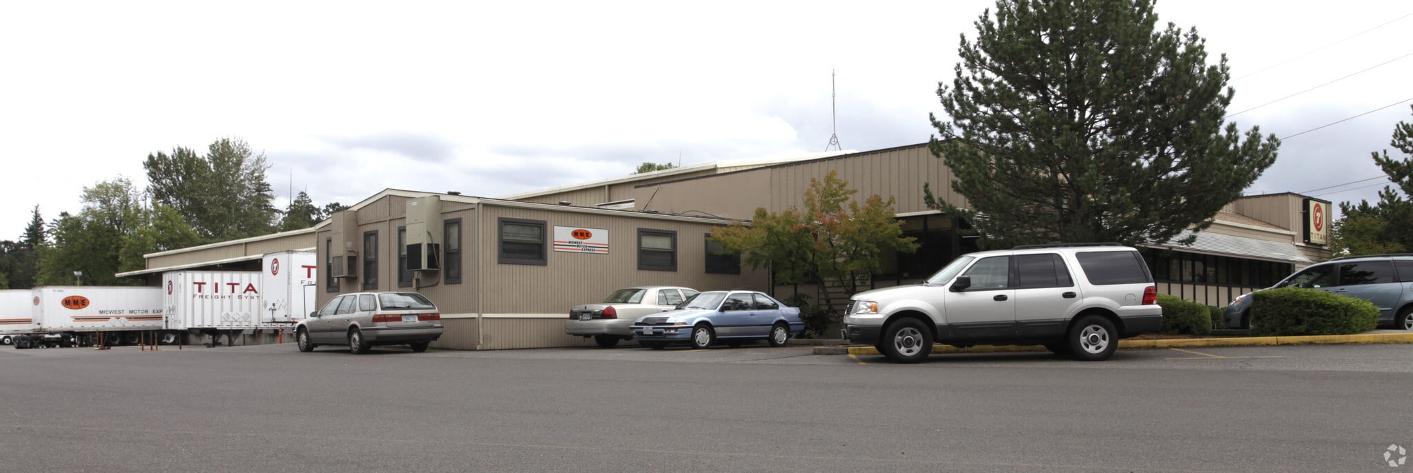 6201 SE Lake Rd, Milwaukie, OR for lease Primary Photo- Image 1 of 7