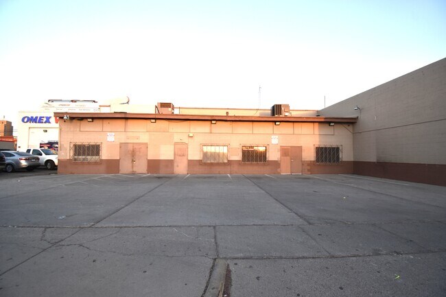 Plus de détails pour 410 Santa Fe St, El Paso, TX - Bureau à louer