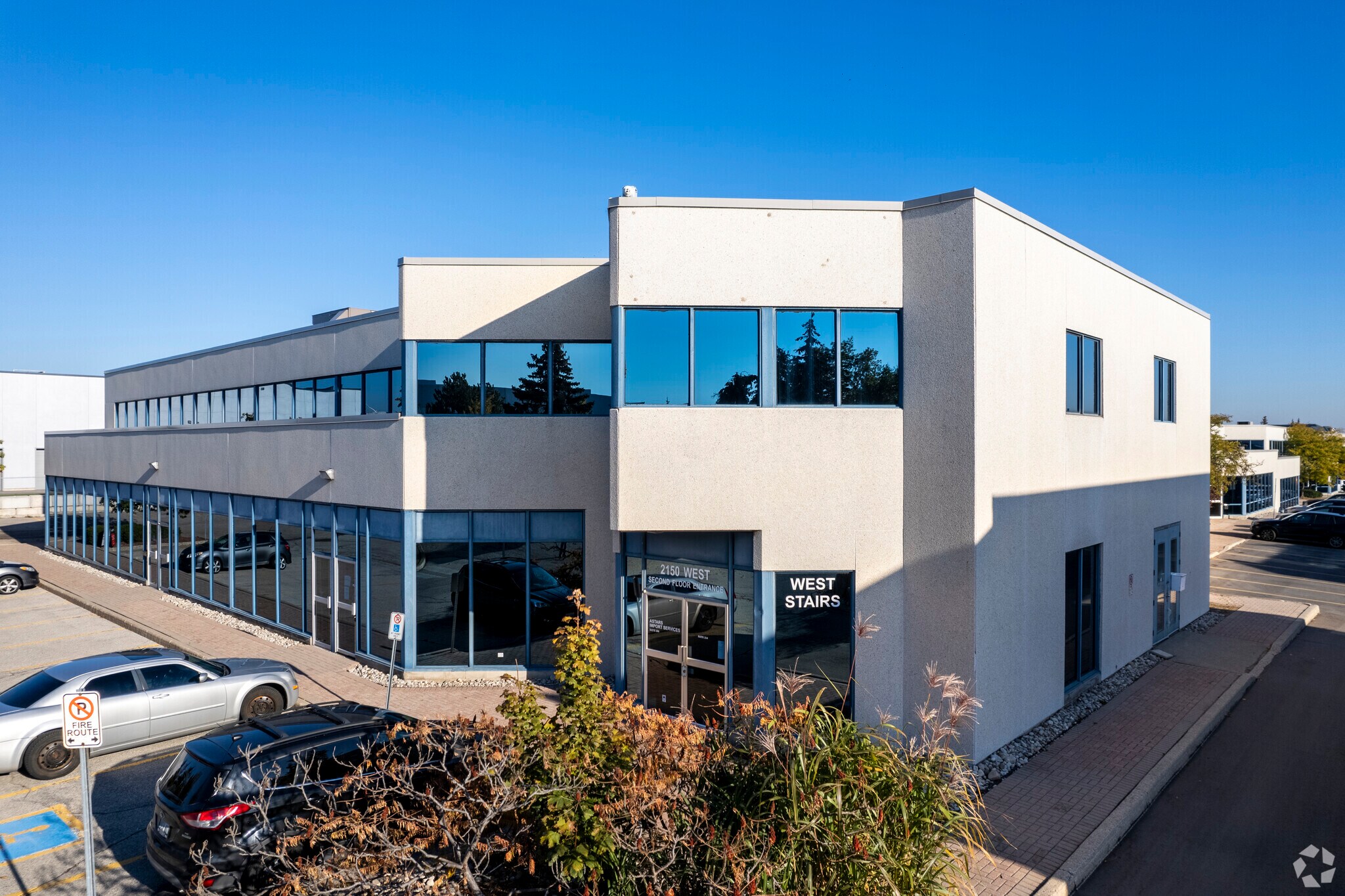 2150 Winston Park Dr, Oakville, ON à vendre Photo principale- Image 1 de 1