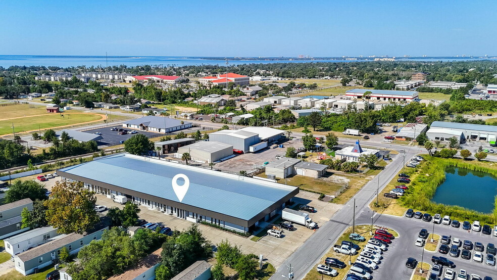 651 W 14th St, Panama City, FL for lease - Building Photo - Image 3 of 3
