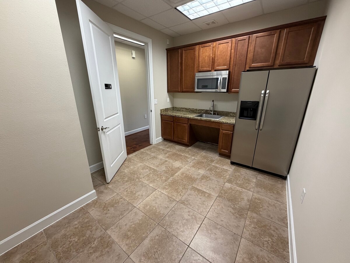 2219 Sawdust Rd, The Woodlands, TX 77380 - Unité 1301 - - Photo intérieure - Image 2 of 3