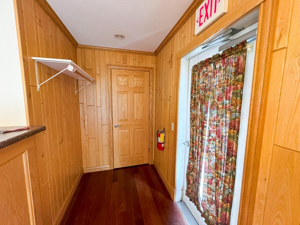 W1734 North St, Green Lake, WI 54941 - Unité A - - Photo intérieure - Image 2 of 11