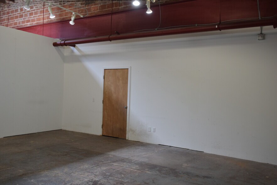 2315 Commerce St, Houston, TX à louer - Photo du bâtiment - Image 2 de 6