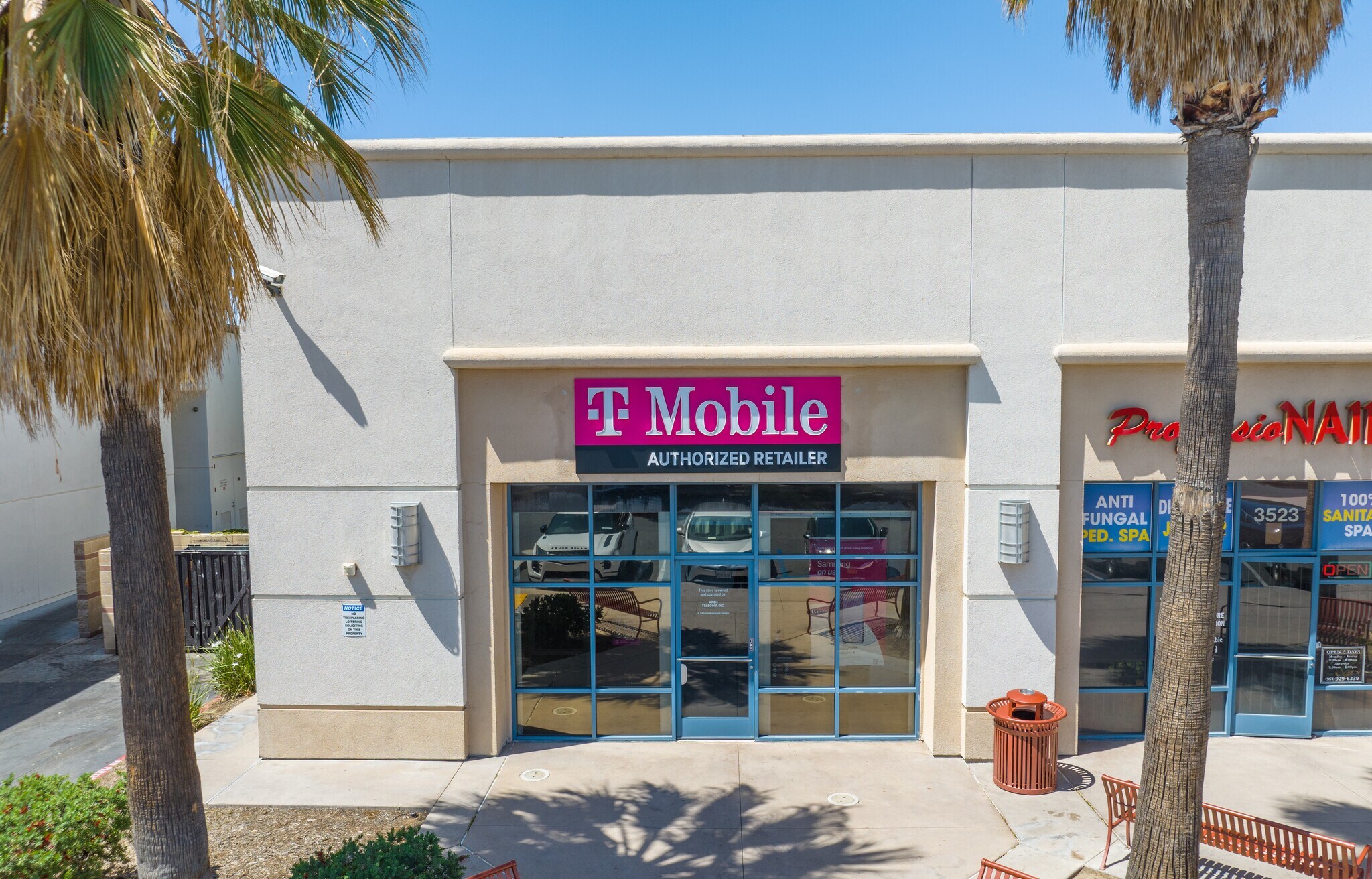 3503-3527 W Stetson Ave, Hemet, CA à louer Photo intérieure- Image 1 de 9