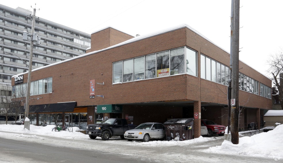 282-284 Elgin St, Ottawa, ON à louer - Photo du bâtiment - Image 2 de 6