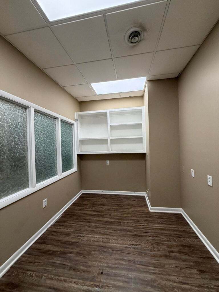 2850 Ashley Phosphate Rd, North Charleston, SC for lease Interior Photo- Image 1 of 1