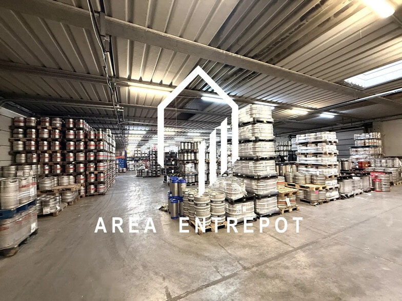 Industrial in Marseille for lease - Interior Photo - Image 3 of 8