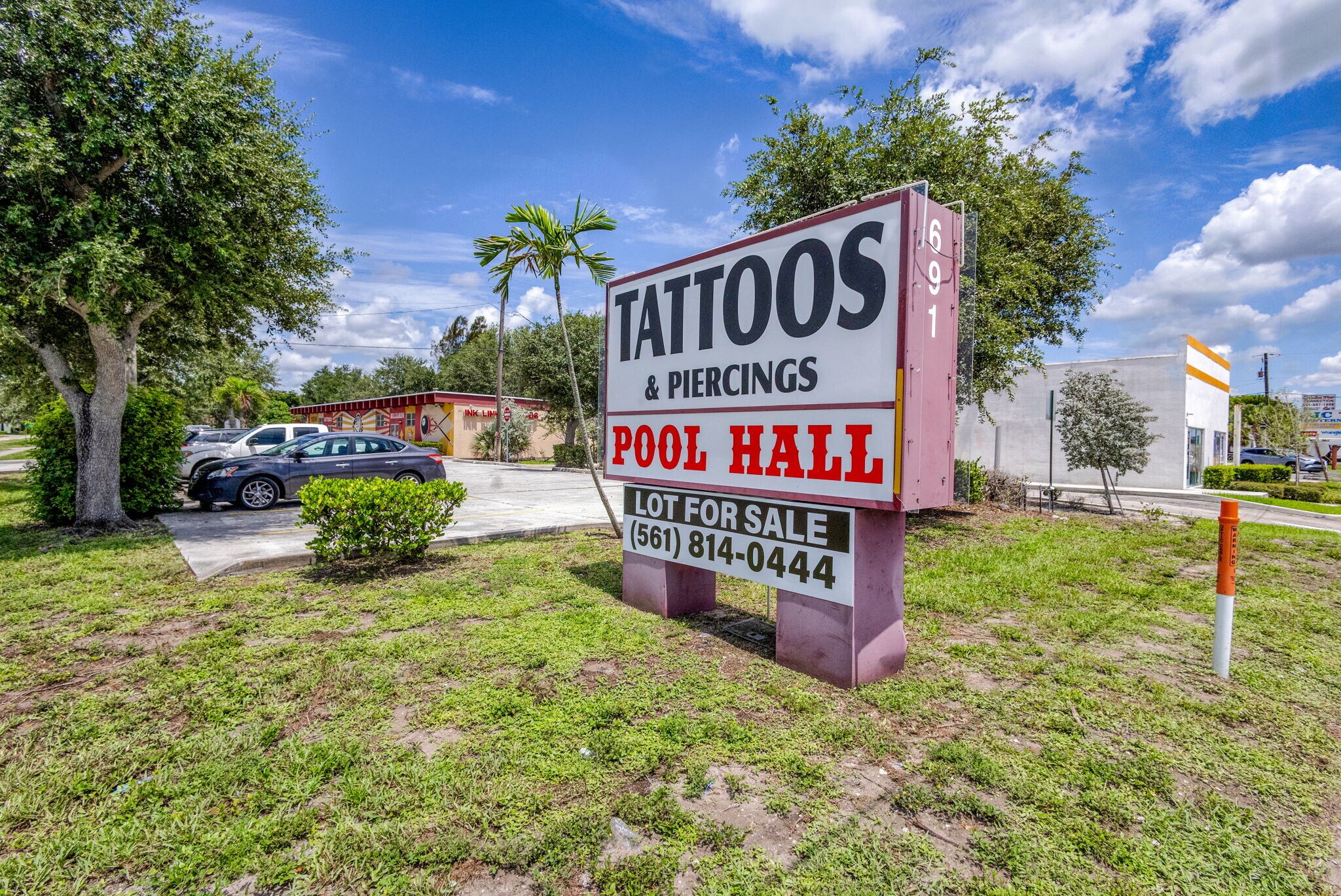 691 N Military Trl, West Palm Beach, FL à vendre Photo du bâtiment- Image 1 de 1