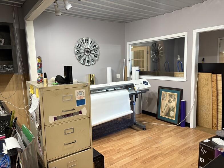 792 E Cherry St, Jesup, GA for sale - Building Photo - Image 3 of 10