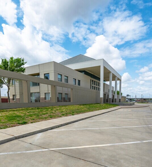 1024 Texas Yes Blvd, Robstown, TX à vendre - Photo du bâtiment - Image 3 de 8