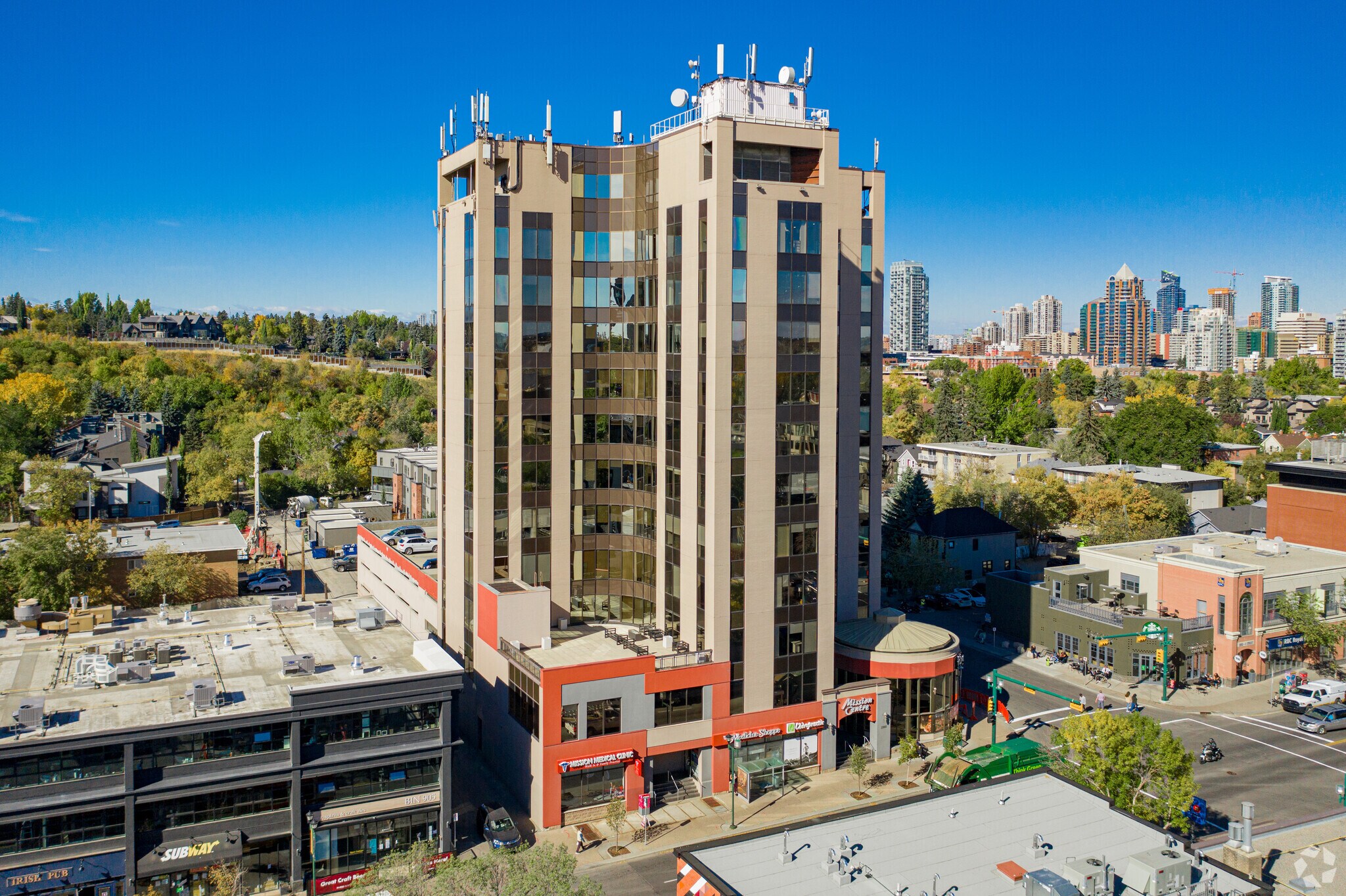 2303 4th St SW, Calgary, AB for lease Primary Photo- Image 1 of 9