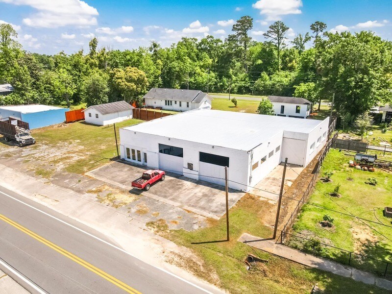 16493 SE Main St, Blountstown, FL à louer Photo du bâtiment- Image 1 de 11